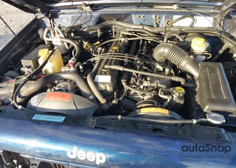 2001 Jeep Cherokee Sport from USA, damaged, VIN 1J4FF47S61L558985